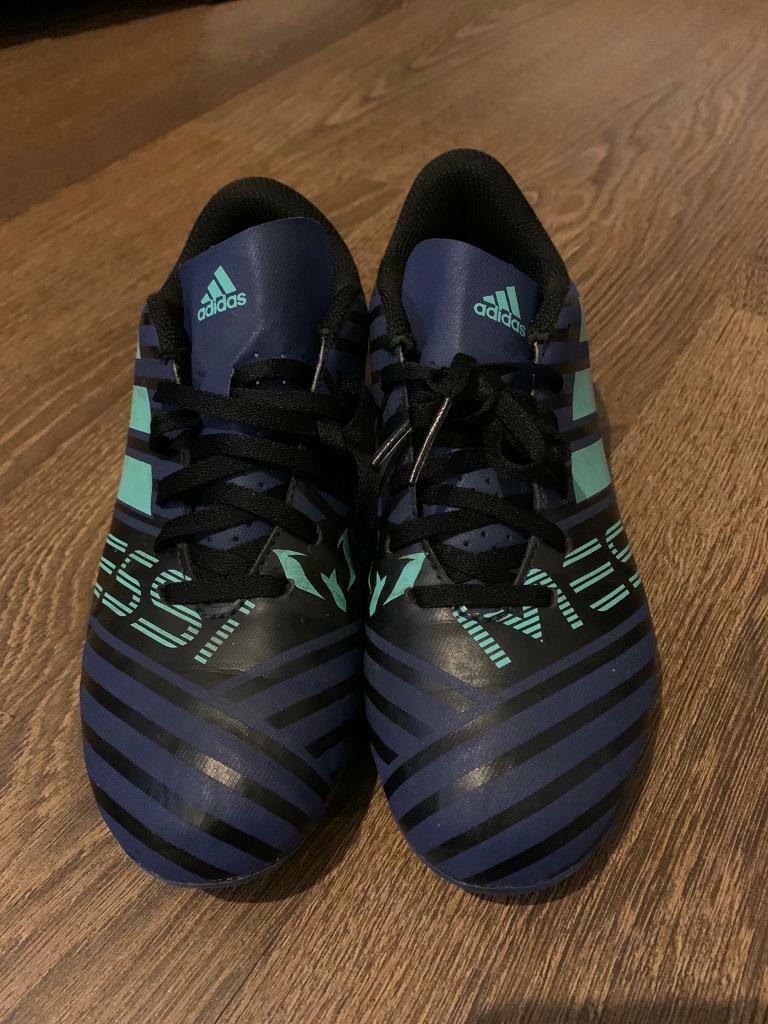 messi football boots size 3